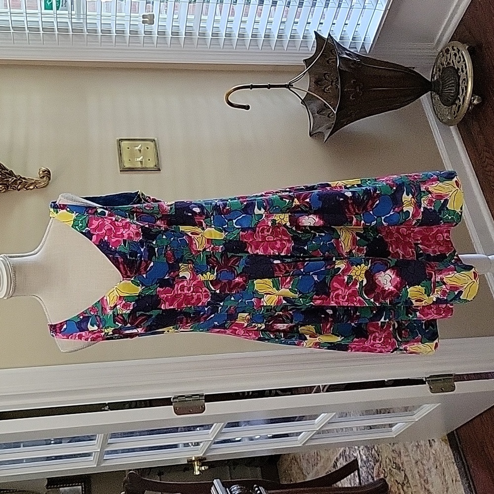 Jones New York pink blue green sleeveless dress Vneck Fit&Flare stretch 14 …EUC